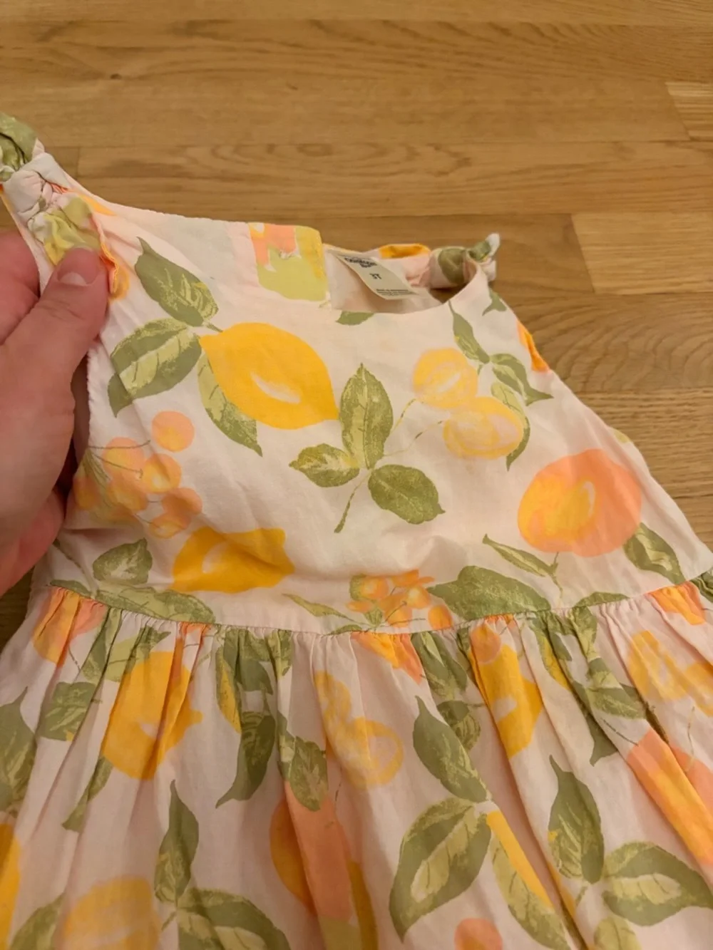 OshKosh B'gosh Pink Sundress with Yellow Lemon Print - Picture 4 of 4